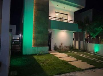 Apartamento de 4 quartos, Camaçari · Linda casa 4/4 em condomínio fechado