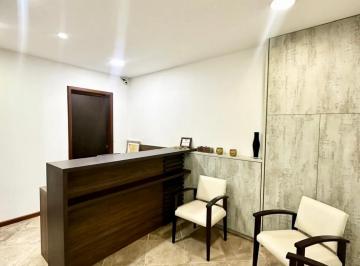 Comercial · 112m² · 1 Vaga · Sala comercial para locação no Centro de Maringá!
