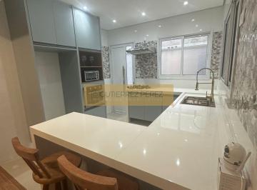 Casa · 70m² · 2 Quartos · 2 Vagas · Casa à venda no bairro Villa di Cesar - Mogi das Cruzes/SP