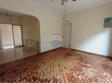 Casa · 280m² · 5 Quartos · 1 Vaga · Casa para venda em Centro de 280.00m² com 5 Quartos, 1 Suite e 1 Garagem