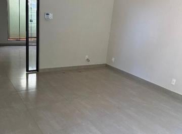 Casa · 155m² · 3 Quartos · Casa para alugar em Vila Bom Jesus de 155.00m² com 3 Quartos e 3 Suites
