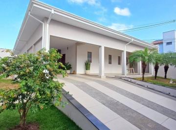 Casa · 212m² · 3 Quartos · 5 Vagas · Casa para venda em Jardim Ipyranga de 212.00m² com 3 Quartos, 1 Suite e 5 Garagens