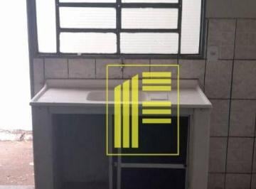 Casa · 40m² · 1 Quarto · Casa para alugar em Vila Elmaz de 40.00m² com 1 Quarto