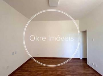 Apartamento · 69m² · 3 Quartos · Apartamento no Humaitá - 3 Quartos e 69m2