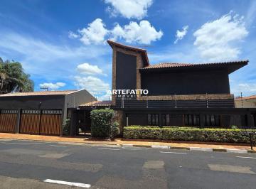 Casa · 593m² · 4 Quartos · 6 Vagas · Casa para venda em Vila Flores de 593.00m² com 4 Quartos, 2 Suites e 6 Garagens