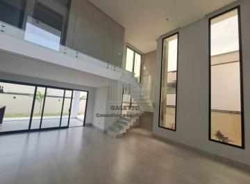 Casa · 240m² · 3 Quartos · 4 Vagas · Casa para venda em Roncáglia de 240.00m² com 3 Quartos, 3 Suites e 4 Garagens