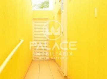 Casa · 185m² · 1 Quarto · 1 Vaga · Casa para alugar em Centro de 185.00m² com 1 Quarto, 1 Suite e 1 Garagem