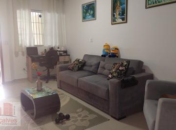 Casa · 130m² · 3 Quartos · 2 Vagas · Sobrado para venda em Centro de 130.00m² com 3 Quartos, 1 Suite e 2 Garagens