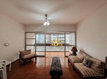 8365db3e5c1fd488e9711c82b56164e09bc13509 · Apartamento com sacada e vista para o mar na Praia das Pitangueiras – Alfa Imóveis Guarujá