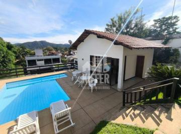 09ec8a4e019276b2d74fd9f4077e3471893e5dc6 · Casa 5 Quartos no Ubá Floresta com Piscina, Edícula e 3 Suítes