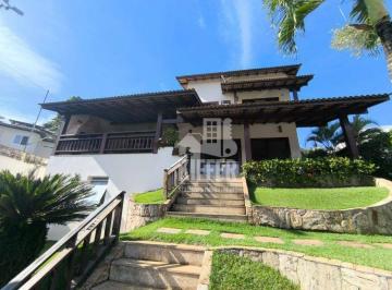 Casa à venda no Ubá Floresta · Casa com 5 quartos à venda, 500 m² por R$ 2.900.000