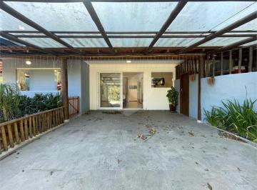 Casa · 220m² · 4 Quartos · 2 Vagas · Condomínio com 4 quartos à venda em Morada da praia - SP