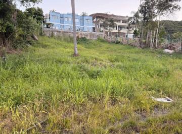 Terreno · 720m² · Terreno de 720m² na Praia Brava, Florianópolis.