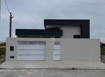 Casa · 153m² · 3 Quartos · 3 Vagas · Casa no Luar da Barra 02 com 3 quarto sendo 1 suite e closet