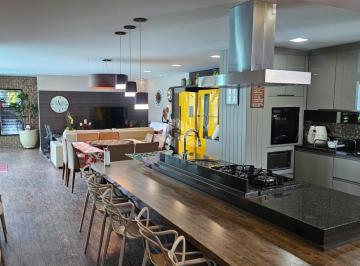 Casa · 350m² · 5 Quartos · 2 Vagas · Casa a venda em Jurerê internacional