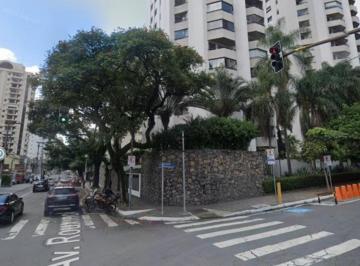 Foto 01 · Apartamento em leilão a venda em Moema, São Paulo