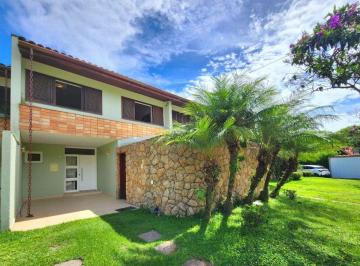 Casa de 3 quartos, Bertioga · Sofisticação e conforto na Riviera