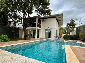 Casa de 4 quartos, Brasília · Casa Reformada, Proj Arquiteta, conceito aberto, aconchegante funcional, escriturada! 61 991246747