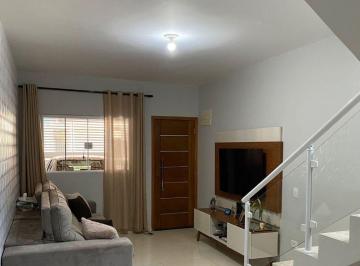Casa de 3 quartos, Santana de Parnaíba · Sobrado decorado com 03 dormitórios e espaço gourmet