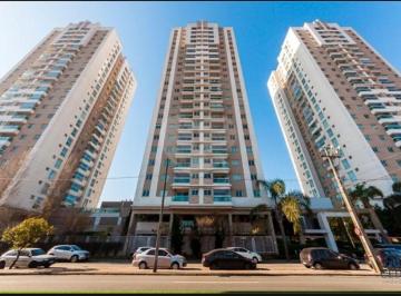 Apartamento de 3 quartos, Curitiba · 3 quartos com suíte e varanda em condomínio clube