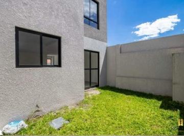 Apartamento · 147m² · 3 Quartos · 2 Vagas · Sobrado em Portão/Lindoia, 3 Dormitórios, 2 Vagas