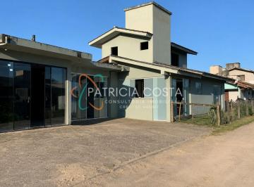Casa · 152m² · 3 Quartos · 1 Vaga · Casa ampla no Ambrosio em Garopaba!