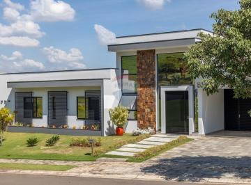 Casa · 376m² · 3 Quartos · Casa térrea à venda com 3 suítes, no Condomínio Campo de Toscana, em Vinhedo - SP