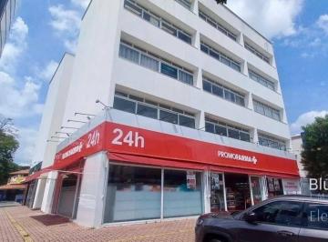 Comercial · 55m² · 1 Vaga · Sala Comercial para alugar em Centro de 55.00m² com 1 Garagem