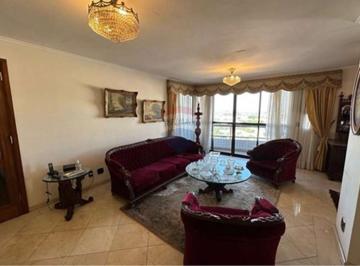 Apartamento · 210m² · 3 Quartos · 4 Vagas · Apartamento para venda em Vila São João de 210.00m² com 3 Quartos, 3 Suites e 4 Garagens