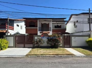 Casa · 365m² · 5 Quartos · 3 Vagas · Casa de Condomínio para venda em Anil de 365.00m² com 5 Quartos, 1 Suite e 3 Garagens