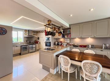 Apartamento · 289m² · 3 Quartos · 4 Vagas · Apto no Ecoville, 3 suítes, 4vagas, 289m2 pri