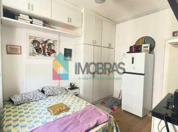 Apartamento · 16m² · 1 Quarto · Copacabana apartamento todo reformado em rua transversal   aceita financiamento