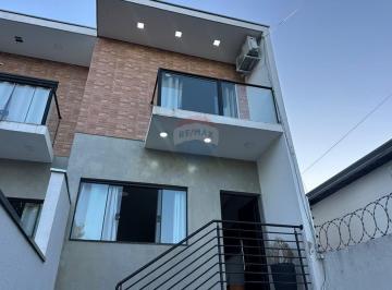 Casa · 75m² · 2 Quartos · 1 Vaga · Casa para venda em Jardim Simus de 75.00m² com 2 Quartos, 3 Suites e 1 Garagem