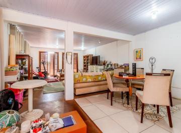 IMG_20260607_105426_000.jpeg · Confortável casa de vila para venda em Vila Pirajussara com 4 quartos, sendo 2 suítes, 265m² - rober