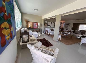 Sala de estar · Casa 5 suítes com Lago, gazebo e piscina em 1800m2 de terreno