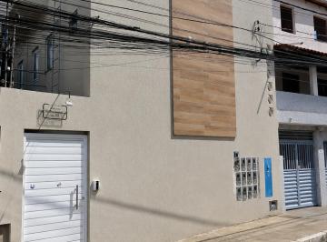 Comercial de 14 quartos, Lauro de Freitas · Prédio residencial de renda com 11 unidades locadas