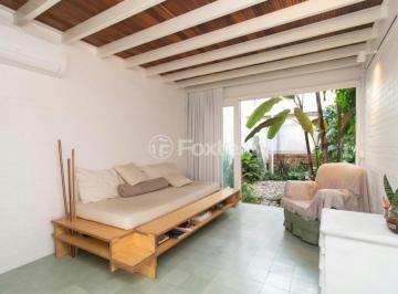 1005362_01fachada_001_destaque.jpg · Casa, 2 dormitórios, 101.34 m², em Cidade Baixa