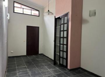 Casa de 3 quartos, São Roque · Casa com 500 m² e 3 quartos à venda em Jardim Villaça
