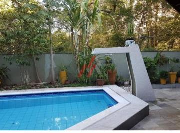 Foto 01 · Casa de alto padrão em condomínio em Alphaville - Santana de Parnaíba-SP: 4 quartos, 2 suítes, 3 sal