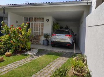 Casa · 250m² · 3 Quartos · 1 Vaga · Casa à venda de 160m² | 03 dormitórios, sendo 01 suíte e 01 vaga de garagem | Centro | Jacareí |