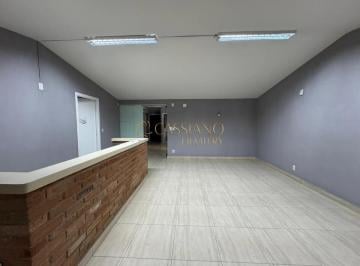 Comercial · 360m² · 4 Vagas · Casa comercial para locação de 360m² | 03 vagas de garagem, excelente para clínica |  Vila Adyana | 