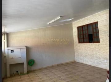 Casa · 200m² · 3 Quartos · 3 Vagas · Sobrado para venda de 03 Dorm. e 01 Suíte - 240m² no Vista Verde!
