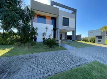 Casa · 548m² · 5 Quartos · 4 Vagas · Sobrado para locação de 548m² | 05 dormitórios, sendo suítes e 04 vagas de garagem | Condomínio Alph