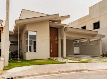 Casa · 231m² · 3 Quartos · 4 Vagas · Casa à venda de 132 m² | 03 dormitórios, sendo 01 suíte e 04 vagas de garagem | Condomínio Bosque Ma