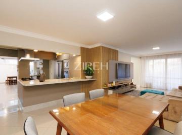 Apartamento de 4 quartos, Curitiba · Apartamento exclusivo no Bigorrilho com 253m² privativos, lareira e apenas 1 por andar