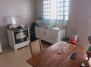 Casa de 3 quartos, São Sebastião · Casa com 200 m² e 3 quartos à venda no Resid. Morro Da Cruz