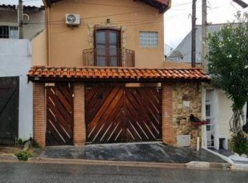 Casa · 189m² · 3 Quartos · 2 Vagas · Sobrado aconchegante à venda em Vinhedo.