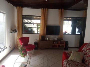 Foto 01 · Casa ampla com 600 m², 6 quartos, estacionamento amplo, piscina, varanda a vender na Amarildo Tiago 