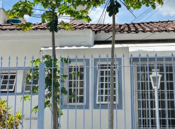 Casa de 3 quartos, São Paulo · Casa térrea à venda em Santo Amaro, 3 dorm., 3 vagas, 2 quadras da estação