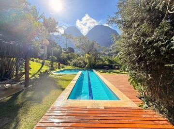 Casa de 5 quartos, Petrópolis · Casa à venda dentro de condomínio em Araras